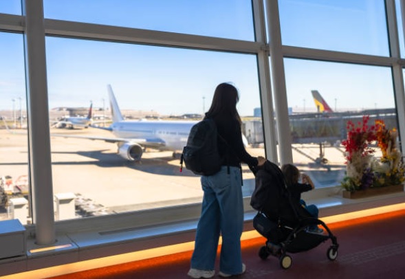 Travel Tips for Flying with a 6-Month-Old Baby